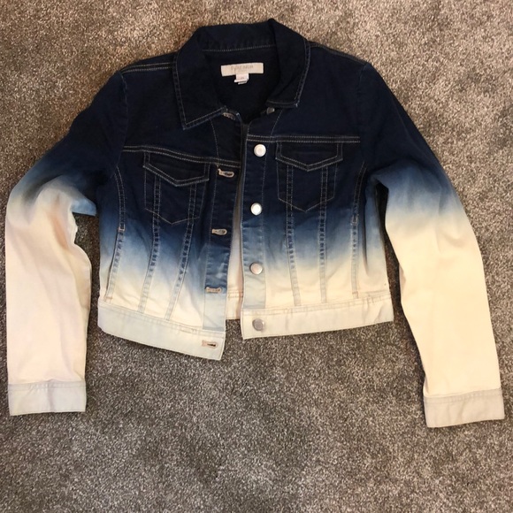 Platinum Chico’s. Short waist denim jacket. SZ 0. 98% Cotton 2% Spandex - Picture 1 of 4